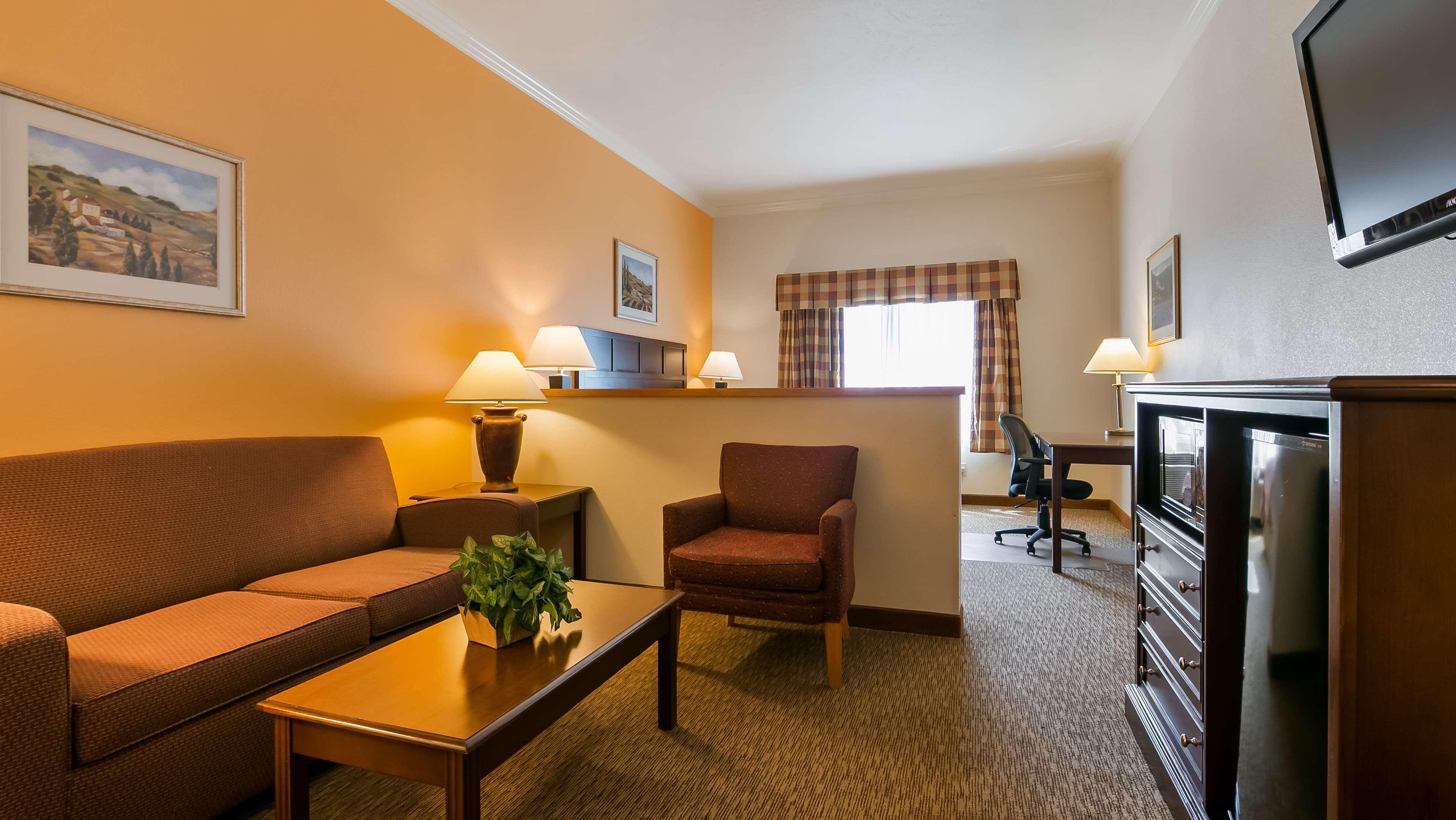 Best Western Plus Grapevine Inn Sunnyside Exterior photo