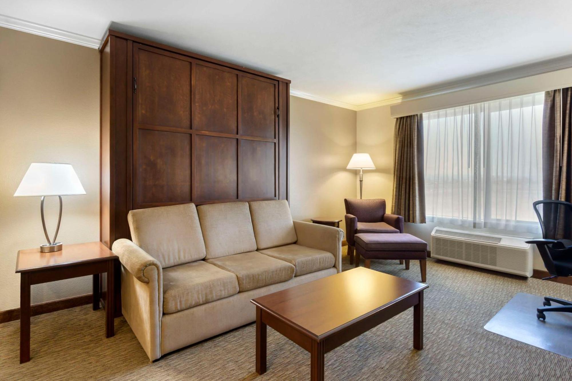 Best Western Plus Grapevine Inn Sunnyside Exterior photo